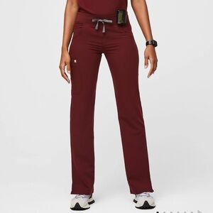 FIGS Cargo Scrub Pants Size XL - Burgundy